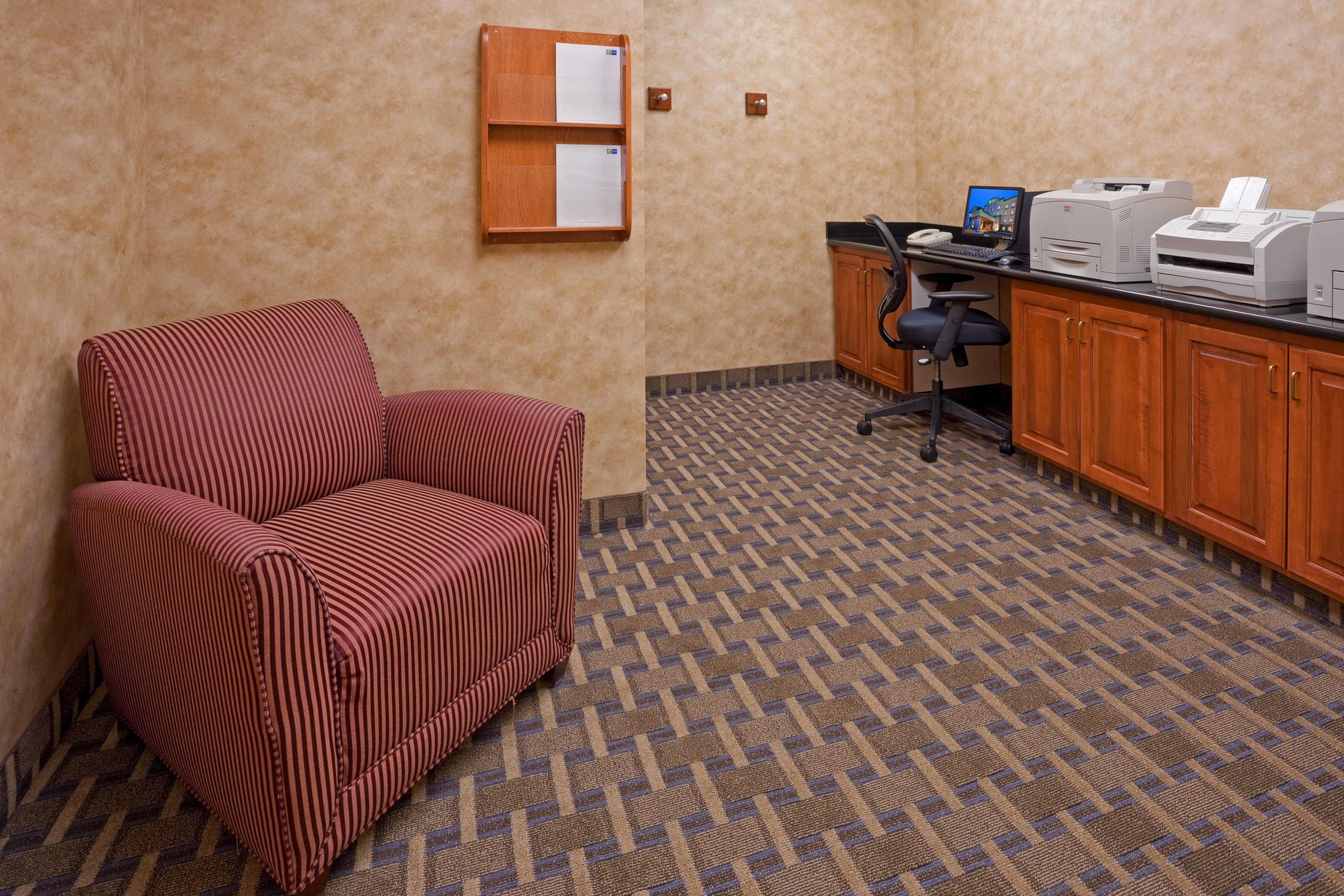 Holiday Inn Express Syracuse-Fairgrounds By Ihg Warners Exteriér fotografie